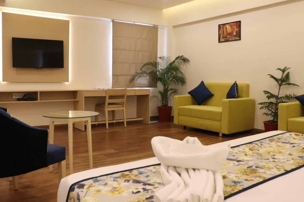 Hotel Le Amor Кота Экстерьер фото